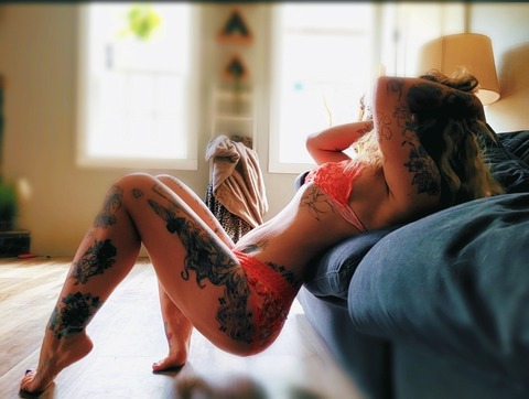 tattoos.tootsies onlyfans leaked picture 2