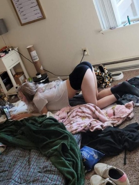 taylormarie250 onlyfans leaked picture 2