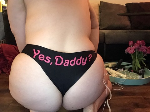 that_biwife onlyfans leaked picture 2