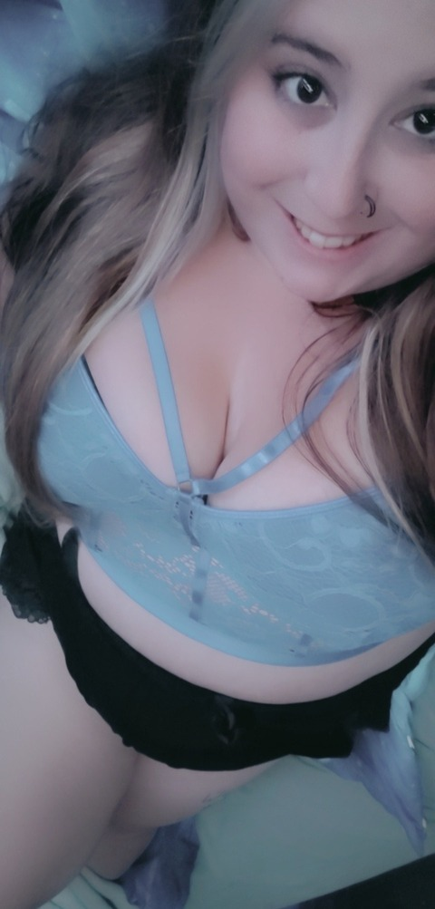 thiccmama317 onlyfans leaked picture 2