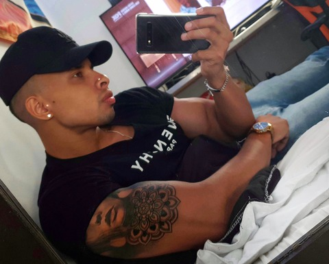 troyboy988 onlyfans leaked picture 2