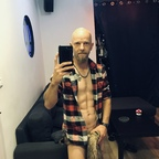 View Daddy (ufdnfedan82) OnlyFans 49 Photos and 32 Videos for free 

 profile picture