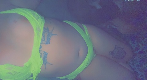 v21hen onlyfans leaked picture 2