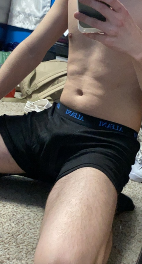 verseguy19 onlyfans leaked picture 2