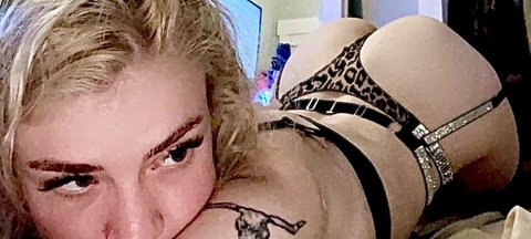 victoriaselene onlyfans leaked picture 2