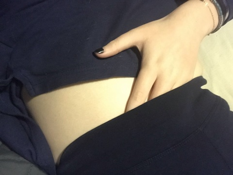 white-ellie onlyfans leaked picture 2