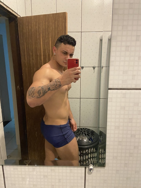 xcarlos99 onlyfans leaked picture 2