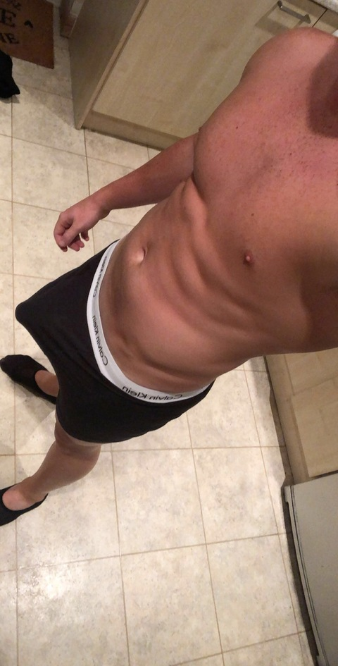 yungt98 onlyfans leaked picture 2